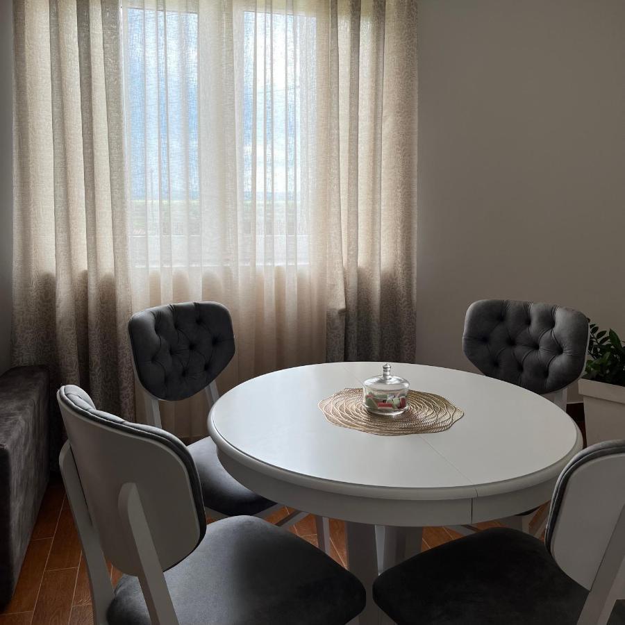 Surcin Apartment Ledine Exteriör bild