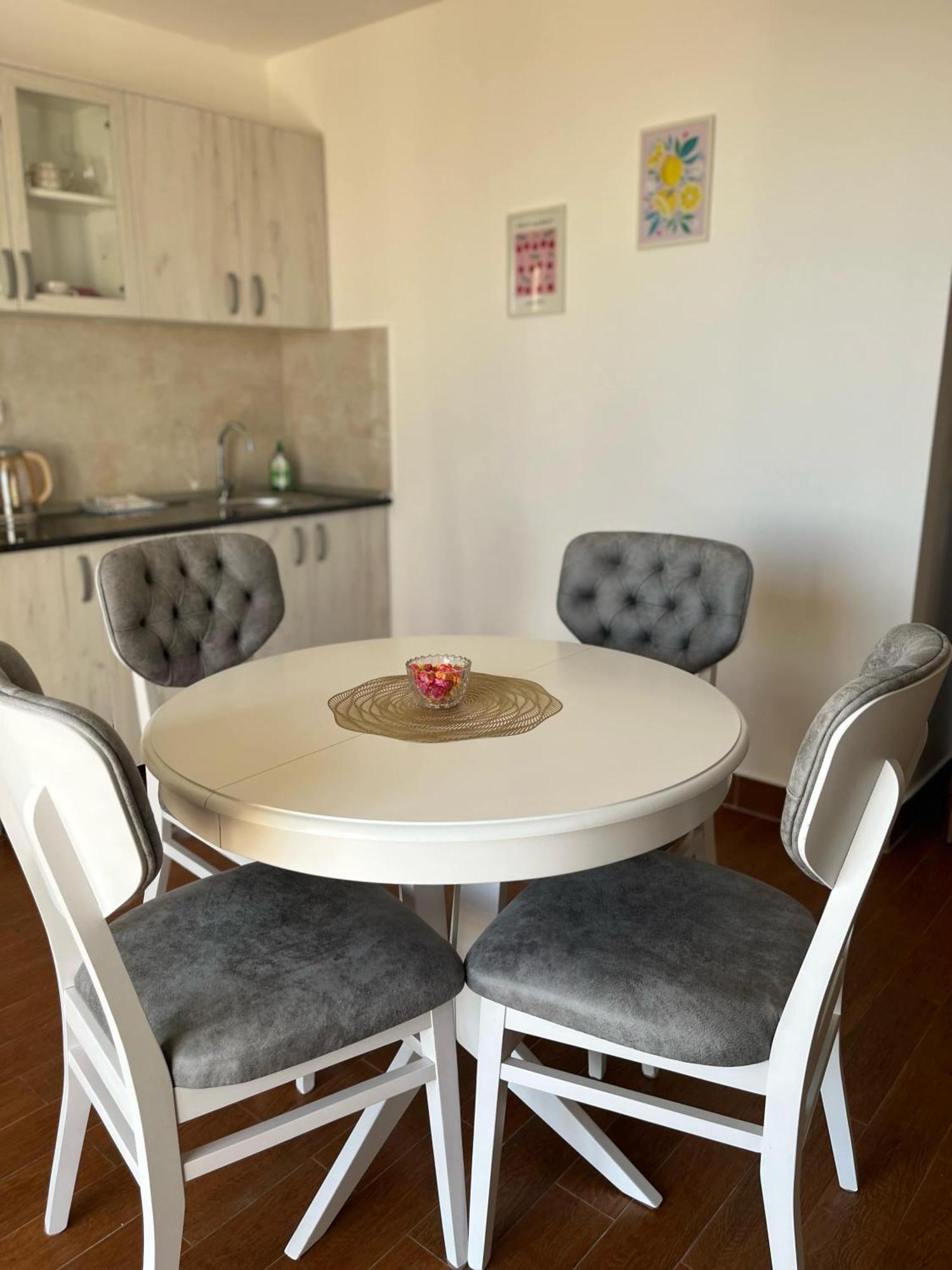 Surcin Apartment Ledine Exteriör bild