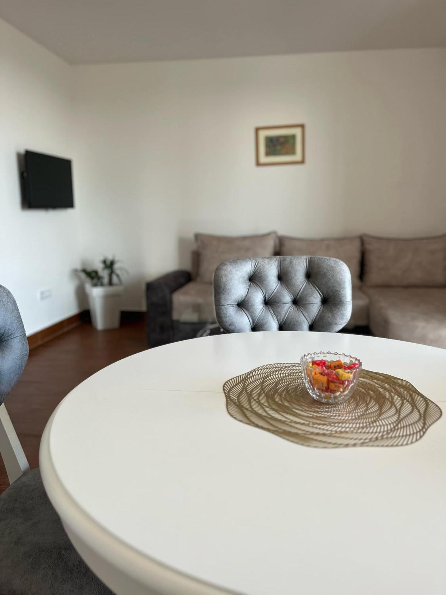 Surcin Apartment Ledine Exteriör bild